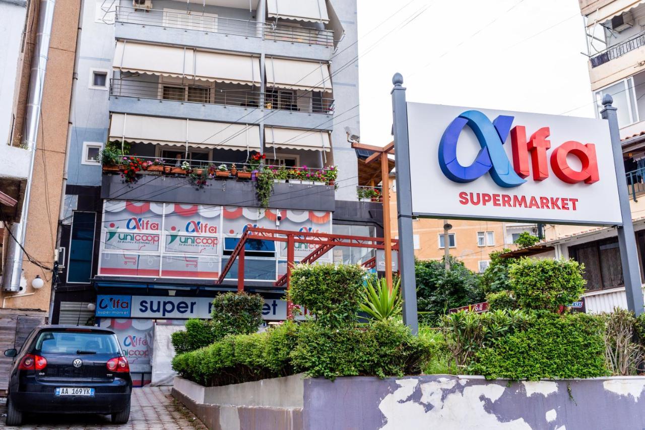 Work-Friendly Central Apartments, Saranda Kültér fotó