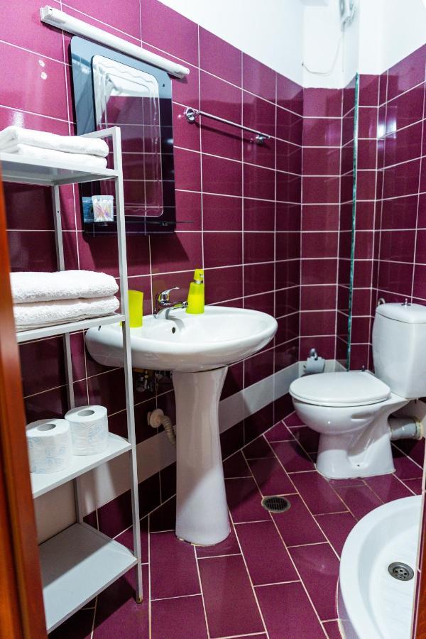 Work-Friendly Central Apartments, Saranda Kültér fotó